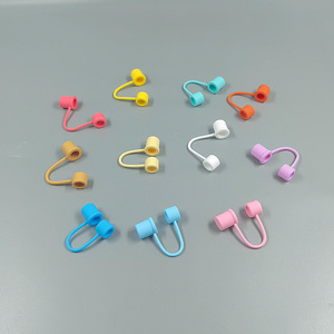 <span class=keywords><strong>Tazza</strong></span> di vendita calda per bere in Silicone copricapo con <span class=keywords><strong>punta</strong></span> in paglia copricapo da 10mm copri cannuccia <span class=keywords><strong>a</strong></span> prova di polvere - Product Image 4