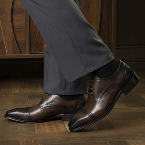 Chaussures habillées formelles neuves en cuir sur mesure haut de gamme pour hommes - Chaussures de créateur officielles pour hommes - Product Image 4