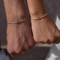 Bracelet en acier inoxydable fait à la main, chaîne serpent, couple transfrontalier, nœud d'amour, bracelet de la Saint-Valentin, bijoux tendance