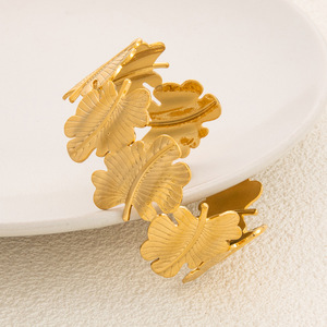 <b>Flower</b> Pattern 18K Gold Plated Stainless Steel <b>Bracelet</b> for Women Party Jewelry Yiwu Origin - Product Image 4