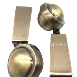 Roulettes de meubles Junyuewei 60 mm pivotantes en alliage bronze antique brossé, durables et faciles à déplacer - Product Image 1