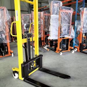 Apilador Manual de Palés de Acero, Autocargable, con Gato Hidráulico, Motor de Corriente Continua, Capacidad de 2 Toneladas, para Industrias de Construcción - Product Image 4