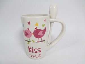 แก้วกาแฟเซรา<span class=keywords><strong>ม</strong></span>ิกลายนกฮูกพร้อ<span class=keywords><strong>ม</strong></span>ช้อนถ้วยชาลายการ์ตูนรูปนกฮูกน่ารักแบบมีรอยจูบและรัก - Product Image 4