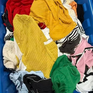 Suéter corto usado de segunda mano - Product Image 5