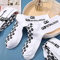 Échantillon gratuit Bas quantité minimale de commande Chaussettes de football antidérapantes personnalisées Chaussettes de football à poignée sport pour hommes Chaussettes d'entraînement de football de haute qualité