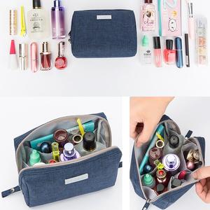 Pochette de maquillage personnalisée avec logo, grande capacité, pour femmes, sac de toilette de voyage, organiseur, design d'usine, vente en gros - Product Image 4