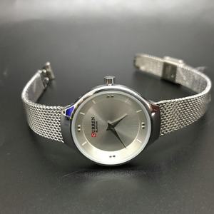 Montre à quartz pour femme, logo personnalisé, Curren9028, mode simple, affaires, verre, aiguille, bracelet en acier inoxydable - Product Image 2