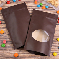 Sacs en Mylar noirs auto-scellants personnalisés avec fenêtre transparente, sacs en papier kraft pour pop-corn, pochettes autoportantes pour l'emballage alimentaire