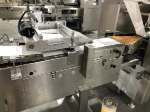 Machine d'emballage horizontale, grand débit, pour emballer le pain, le chignon, les donuts, équipement d'emballage à grande vitesse