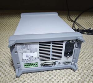 Fuente de Alimentación Estabilizada de Tres Salidas E3634A - Product Image 3