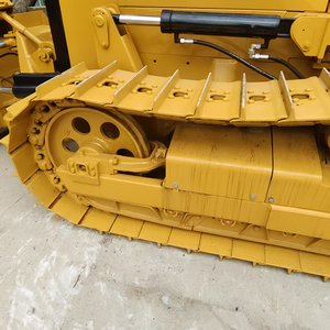Bulldozer Caterpillar CAT D5K de Segunda Mano, Tractor Hidráulico con Bomba de Motor, Capacidad de Empuje de 2.09m, Potencia de 72KW, Excelente Estado de Funcionamiento - Product Image 6