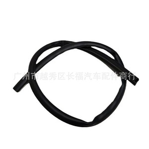 Tira de Sellado de Goma para Capó de Motor Oliver, Delantera, 5902A017, Negra, Pieza de Repuesto - Product Image 2