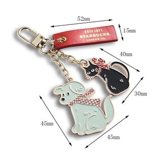 Porte-clés en alliage de zinc avec cuir PU, design romantique, personnalisé, adorable pour les couples et les animaux de compagnie - Product Image 3