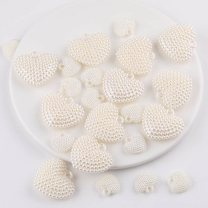 Colgantes de Corazón con Perlas de Imitación, Accesorios de Joyería DIY para Llaveros, Adornos, Regalos, Colgantes de Moda Unisex Yiwu - Product Image 1