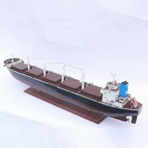 Maqueta de Barco Comercial de Madera Hecha a Mano - Modelo a Escala de Buque de Carga, Decoración de Oficina, Bulk Americas - Product Image 1