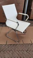 Chaise de bureau exécutive moderne en cuir PU avec dossier fixe en PU et fonction de massage pour hôtel et salle à manger