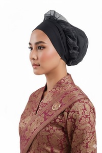 Fornitura Diretta dalla Fabbrica: Cappellino Interno Cap9, Abito Kurunga con Volant, Non Irrita le Orecchie, Controllo Qualità Costante, Taglie S-XL - Product Image 4