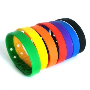 Bracelet en silicone à prix bas, vente en gros, taille réglable, bracelet en caoutchouc, impression personnalisée du logo et du texte - Product Image 2