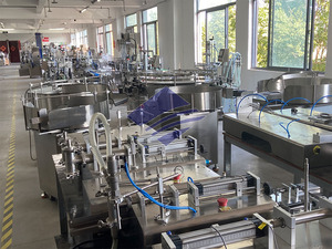 Étiqueteuse de bouteilles rondes de haute qualité Machine d'étiquetage de bouteilles automatique pneumatique pour les petites entreprises - Product Image 6