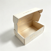 Boîte à courrier ondulée de luxe avec estampage à chaud, logo personnalisé, boîte cadeau en papier blanc et or pour cosmétiques, bijoux, emballage de produits haut de gamme