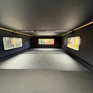 Camper de camionnette à toit rigide en aluminium pour 4x4, idéal pour les aventures tout-terrain et les voyages - Product Image 3
