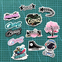 Autocollants en vinyle imperméables découpés sur mesure, impression personnalisée, logo de marque durable, autocollants en vinyle autocollants