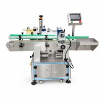 Machine d'étiquetage automatique YN801C pour bouteilles rondes dans l'industrie alimentaire (eau, vin rouge)