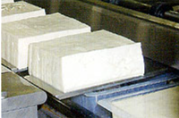 Convoyeur automatique de superposition de moules à commande PLC, machine de fabrication de tofu de qualité alimentaire