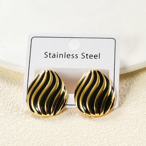 Boucles d'oreilles en acier inoxydable en forme de goutte d'eau, boucles d'oreilles en émail à rayures ondulées colorées pour femmes et filles, bijoux géométriques hypoallergéniques - Product Image 6
