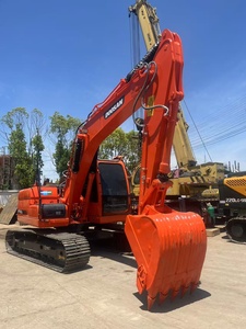 Excavatrice sur chenilles d'occasion Doosan DX140LC de 15 tonnes, couleur orange, avec moteur et composants hydrauliques, à prix bas - Product Image 5
