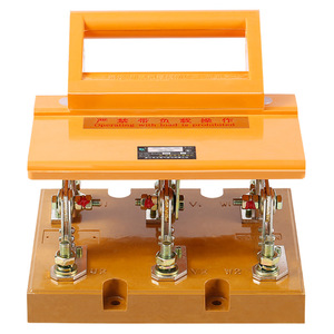 Tengen Hd11f 400 3p Knife Switch 400a Three Phase Disconnect With Silver Contacts And <b>Pc</b> Shell - Product Image 3