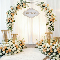 Accessoires de décoration de mariage de luxe, support à fleurs en fer forgé, centre de table en métal, vases floraux pour table d'honneur, table de desserts, haute qualité