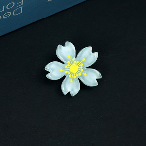 Fleur de cerisier artificielle en résine 2,5 cm pour pince à cheveux, matériel de bijouterie DIY - Product Image 4