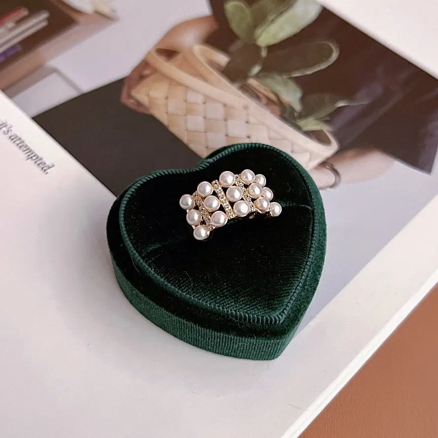 jewelry pearl rings