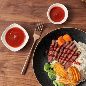 ชุดของขวัญซอสพริกเผ็ดระดับพรีเมียม รสชาติระดับกูร์เมต์ ฮาบาเนโร สกอตช์บอนเน็ต ฮาลาปิโน ซีริราชา ลุยเซียนา เคย์เอ็นเน่ พริกแดง พริกเขียว - Product Image 5