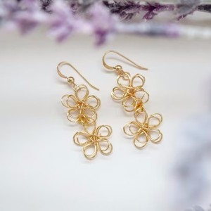 Boucles d'oreilles en fil métallique personnalisées, cadeau pour maman, boucles d'oreilles cascade dorées, bijoux, cadeau pour la fête des mères - Product Image 2