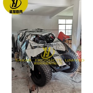 Sculpture de voiture d'accident en acier inoxydable abstrait, finition miroir, en acier inoxydable, pour l'extérieur, statue de voiture de <span class=keywords><strong>Batman</strong></span> - Product Image 1