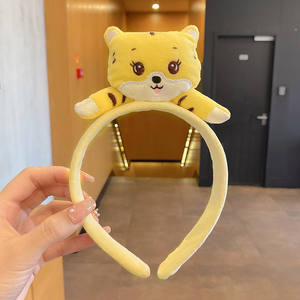 Tschick Bandeau en peluche avec oreilles de petit tigre de dessin animé mignon, accessoire pour cheveux, accessoire de Noël, bandeau pour cheveux moelleux, accessoire pour cheveux 2022 - Product Image 2