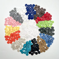 Kancing Tekan Plastik Bulat T5 Hitam Custom dari Pabrik, Tahan Lama, Empat Bagian, Dapat Dicuci, untuk Pakaian, Tas, dan Jahitan