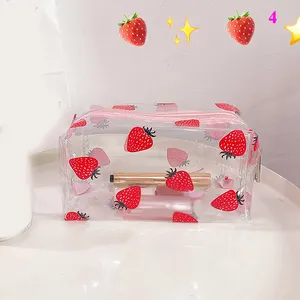 प्यारा कार्टून पीवीसी कॉस्मेटिक बैग पारदर्शी स्ट्रॉबेरी मुद्रण गुलाबी स्पष्ट कॉस्मेटिक बैग मेकअप Toiletry बैग
