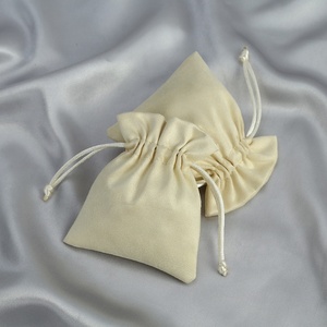 LUOYI Sacs d'emballage pour bijoux personnalisés Pochette pour cartes en microfibre daim velours Enveloppe avec cordon de serrage Sac à poussière Logo du client personnalisé - Product Image 3