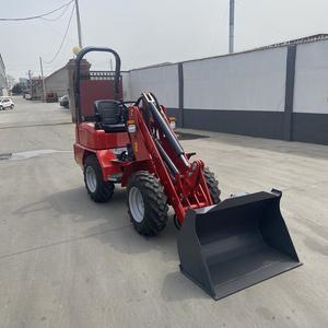 Mini Cargadora Telescópica Hidráulica TH180 Kubota EPA, Maquinaria Pequeña para Movimiento de Tierras, Bomba Principal, Proyectos a Pequeña Escala Disponibles para la Venta - Product Image 3