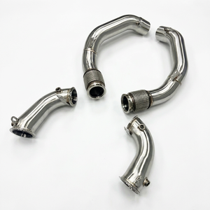 Tuyau d'échappement droit sur mesure en acier inoxydable 304 brossé de 1,5 mm d'épaisseur pour voiture de sport M5 F90 S63 4.4T - Product Image 1