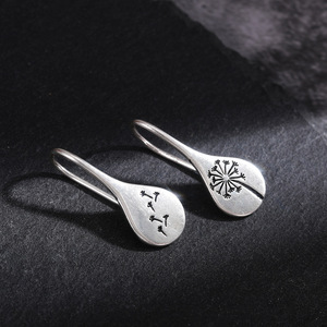 Orecchini Pendenti Vintage a Forma di Soffione per Donne, Gioielli Minimalisti Unici per Uso Quotidiano - Product Image 6