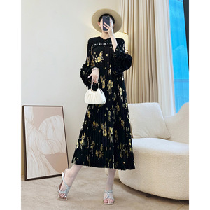 Otoño nuevo elegante vestido informal de moda para damas estilo chino de gama alta con estilo extranjero vestido de mujer plisado Suelto - Product Image 3