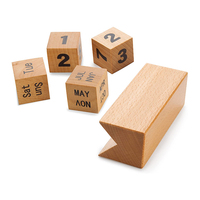 Calendrier de bureau perpétuel en bois naturel avec blocs de mois, de date et de jour