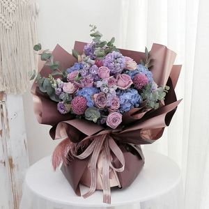 กระดาษห่อดอกไม้พิมพ์ลายดอกกุหลาบสีโรสโกลด์สองด้าน สีสันหรูหรา - Product Image 6