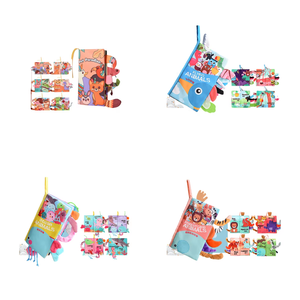 Juguetes de aprendizaje temprano: Sonajeros táctiles, libros de tela suave con cola de animal 3D y efecto crinkle para bebés. - Product Image 5