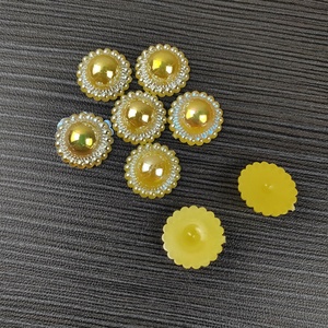 Accesorios DIY hechos a mano para el cabello, equipaje y joyería: Adornos planos de girasol de ABS, lazos con cuentas de imitación de perlas y piezas de plástico pintado - Product Image 6