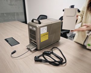 2026 Système d'alimentation filaire automatique enrouleur/dérouleur pour DJI Matrice 400, prolongeant la durée de vol du drone de plus de <span class=keywords><strong>24h</strong></span> avec éclairage - Product Image 1